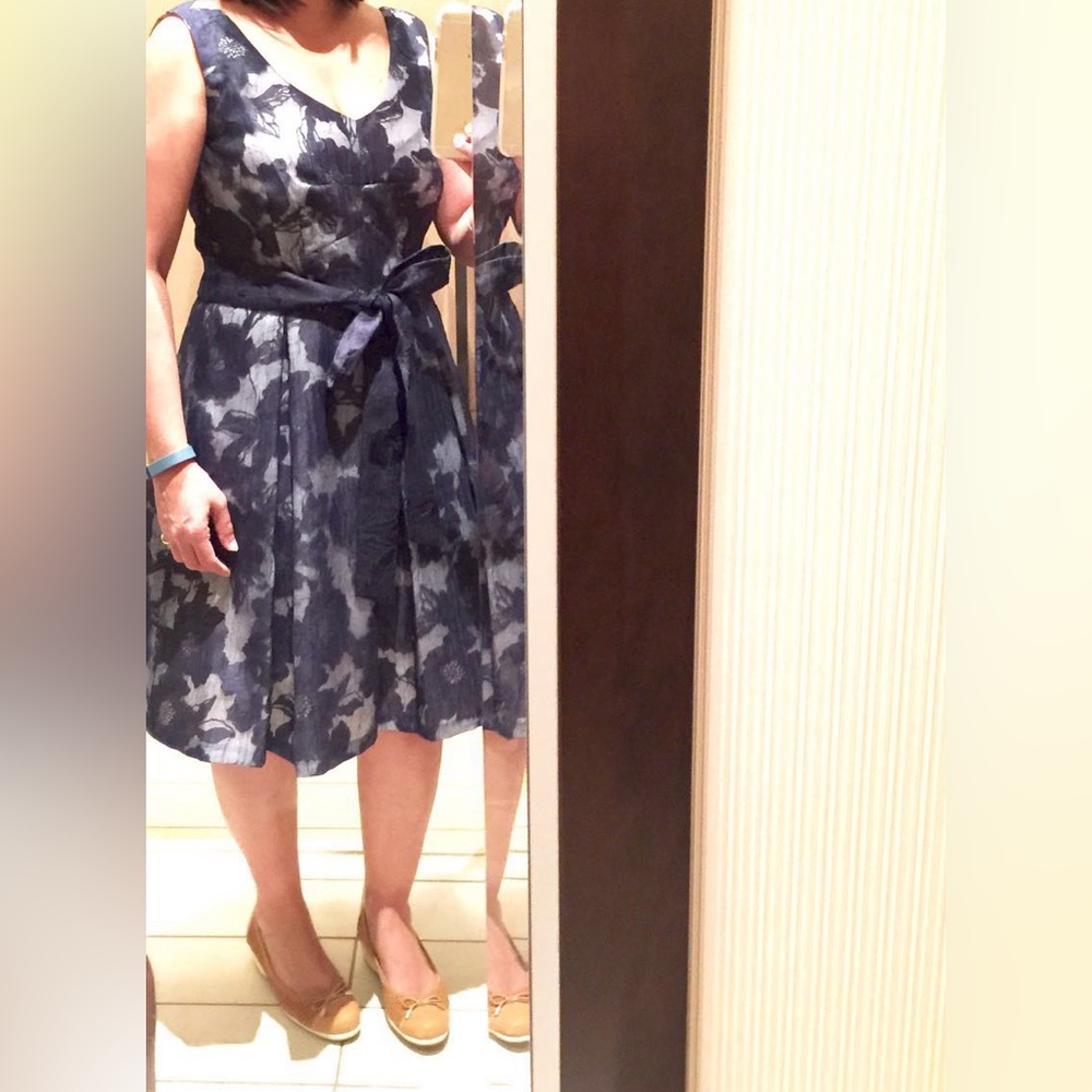 Navy blue sleeveless lace dress